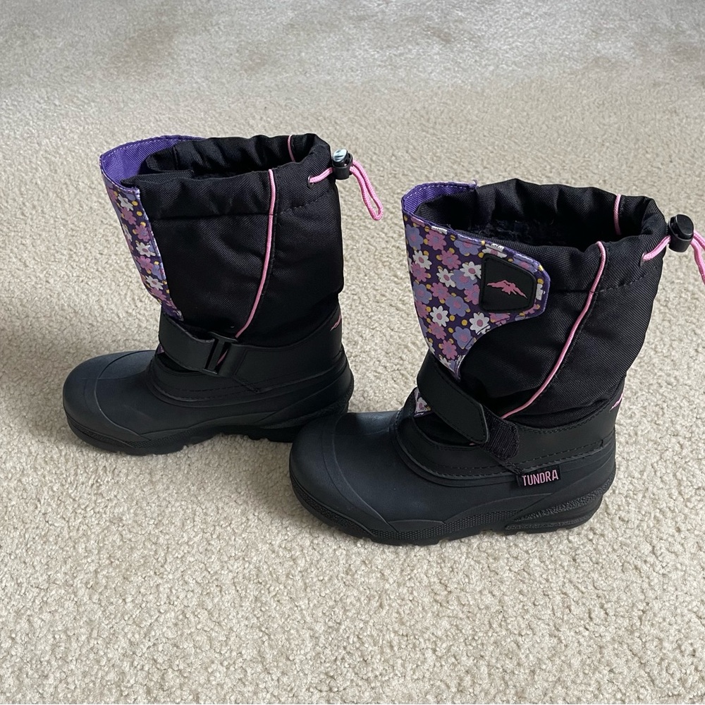 Tundra Snow Boots - Size: 3